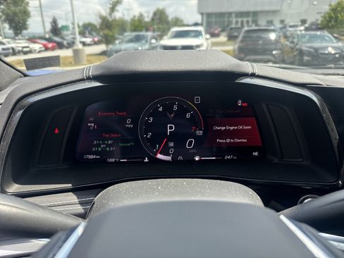 Used 2020 Chevrolet Corvette Stingray Preferred Cpe w/ 2LT Preferred Equipment Group RWD image 3