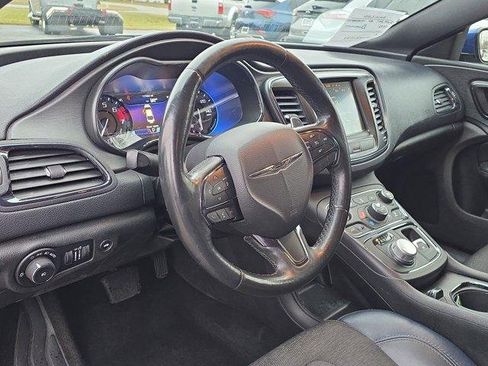 Used 2016 Chrysler 200 S w/ Comfort Group image 19