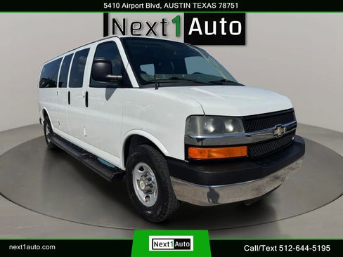 Used 2014 Chevrolet Express 3500 LT w/ LT Preferred Equipment Group RWD image 3