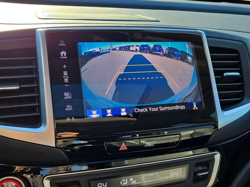 Used 2018 Honda Pilot Elite image 18