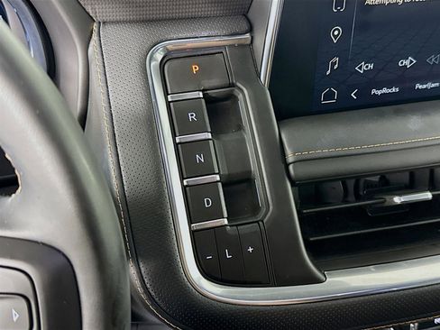 Certified 2024 GMC Yukon XL AT4 w/ Technology Package image 18