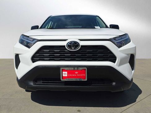 Certified 2025 Toyota RAV4 LE image 8