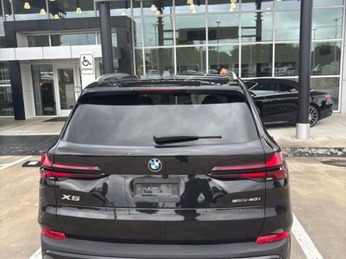 Used 2025 BMW X5 sDrive40i w/ Premium Package RWD image 4