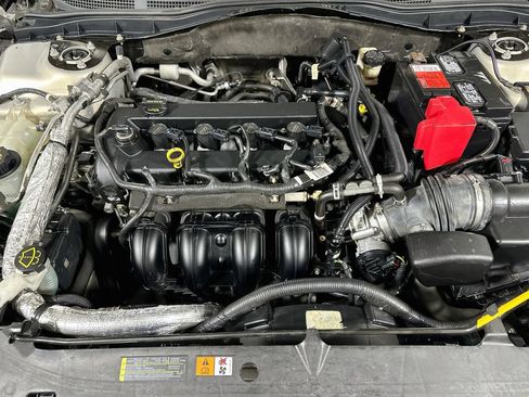 Used 2010 Ford Fusion SEL FWD image 19