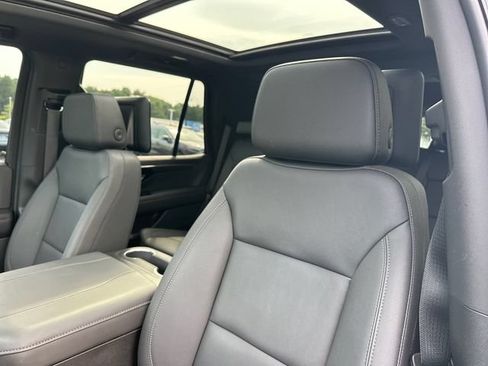 Used 2026 Chevrolet Tahoe Z71 w/ Z71 Off-Road Package AWD/4WD image 23