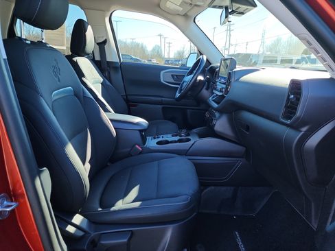 Used 2022 Ford Bronco Sport Badlands image 15