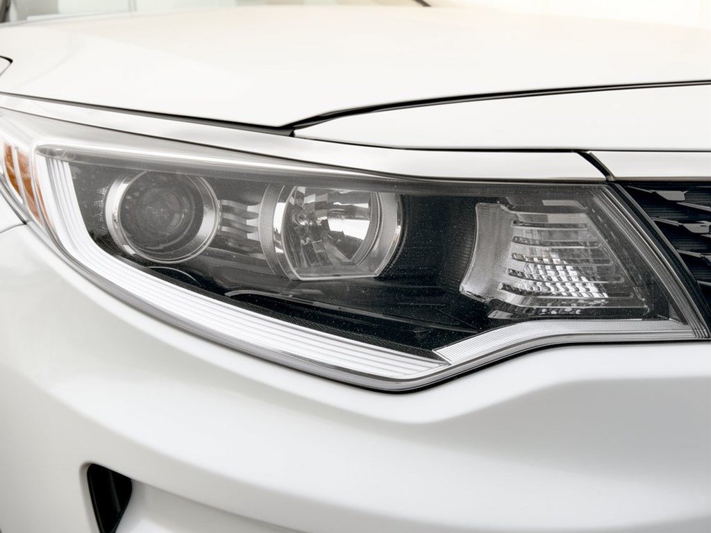 Used 2016 Kia Optima LX FWD image 12