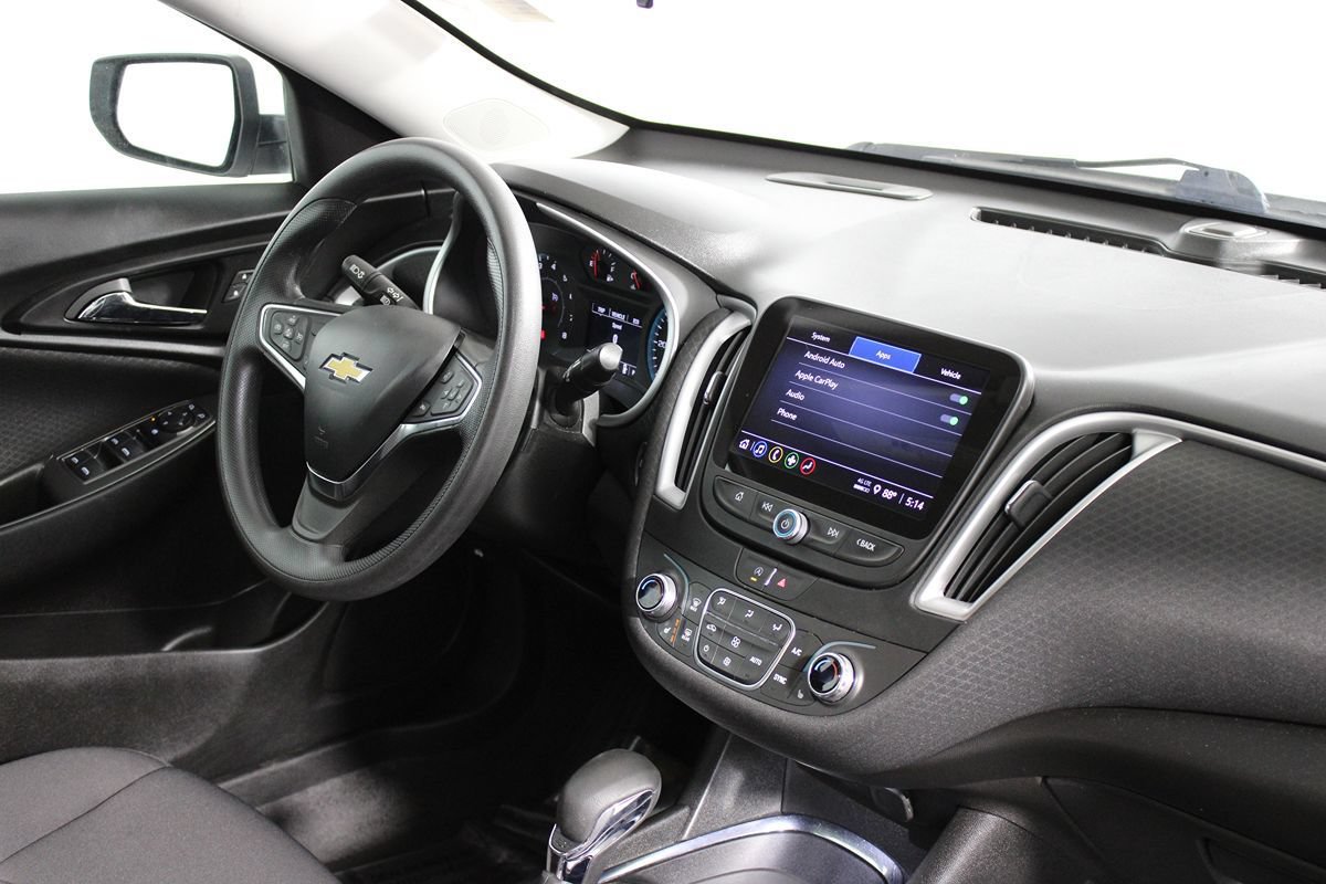 Used 2023 Chevrolet Malibu LT FWD image 24