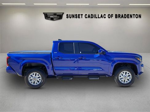 Used 2025 Toyota Tacoma SR5 image 3