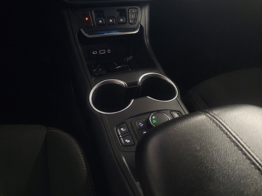 Used 2020 GMC Terrain SLE w/ Driver Convenience Package FWD image 26