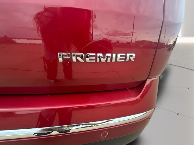 Used 2020 Chevrolet Traverse Premier FWD image 26