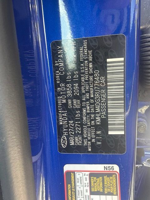 Used 2024 Hyundai Elantra SEL FWD image 14