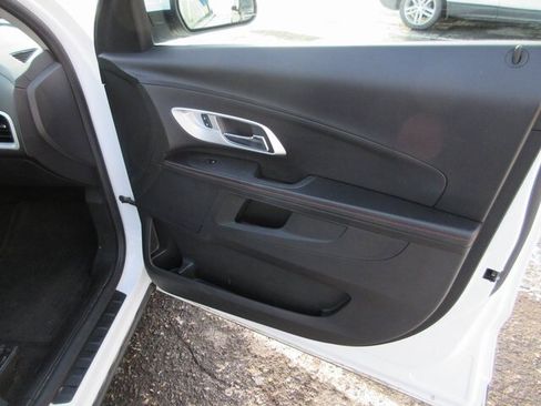 Used 2014 Chevrolet Equinox LT w/ Driver Convenience Package image 22