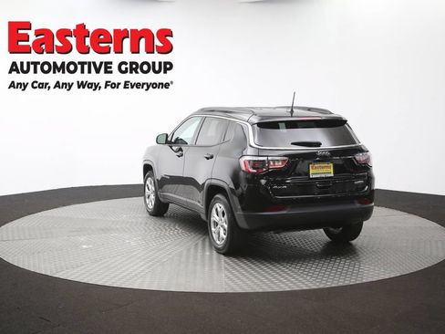 Used 2024 Jeep Compass Latitude AWD/4WD image 64
