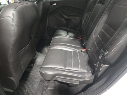 Used 2018 Ford Escape SEL image 12