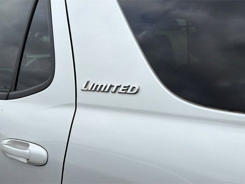 Used 2006 Toyota Sequoia Limited image 10