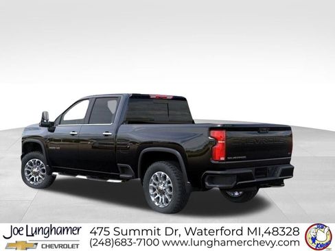 New 2026 Chevrolet Silverado 2500 LT w/ Z71 Chrome Sport Edition AWD/4WD image 3