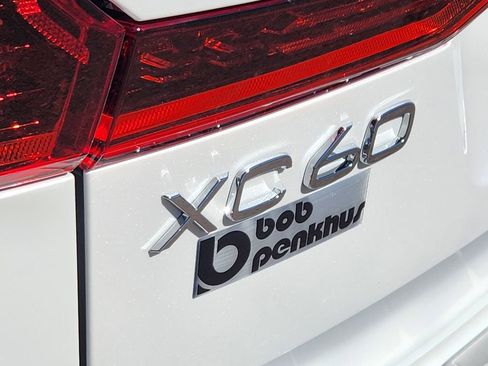 New 2026 Volvo XC60 T8 Ultra w/ Protection Package Premier image 30