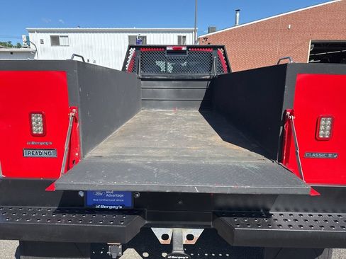 Certified 2019 Ford F550 4x4 SuperCab Super Duty w/ XLT Value Package image 8