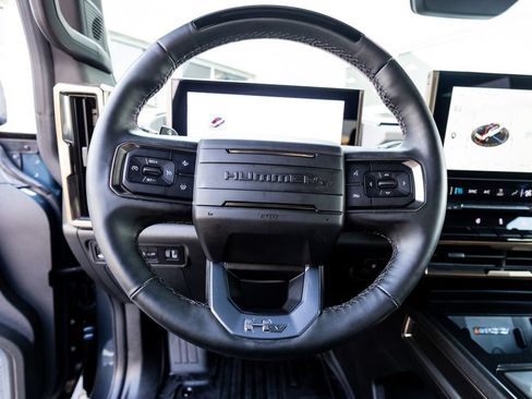 Used 2025 GMC Hummer EV 3X AWD/4WD image 26