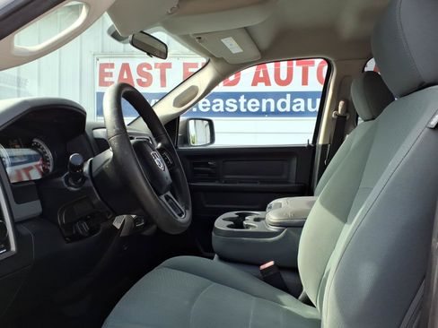 Used 2015 RAM 1500 Tradesman w/ Popular Equipment Group AWD/4WD image 9