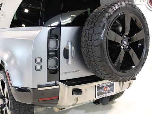 Used 2023 Land Rover Defender 90 X AWD/4WD image 55