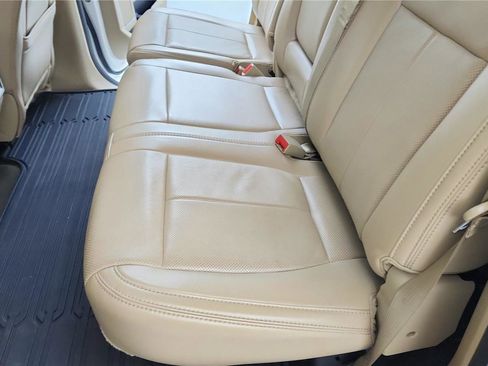 Used 2018 Ford F150 Lariat w/ Equipment Group 502A Luxury image 31