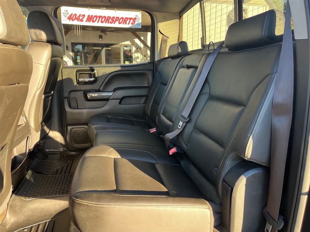 Used 2015 GMC Sierra 2500 SLT w/ Duramax Plus Package AWD/4WD image 5