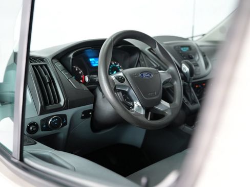 Used 2018 Ford Transit 350 XL RWD image 6