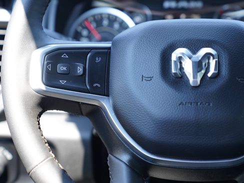 Used 2025 RAM 1500 Big Horn AWD/4WD image 18