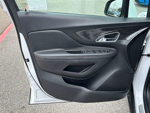 Used 2016 Buick Encore FWD image 20