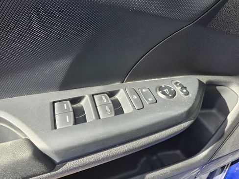 Used 2017 Honda Civic Sport image 18