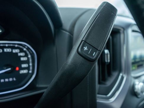 Used 2021 GMC Sierra 2500 SLE w/ SLE Value Package; image 25