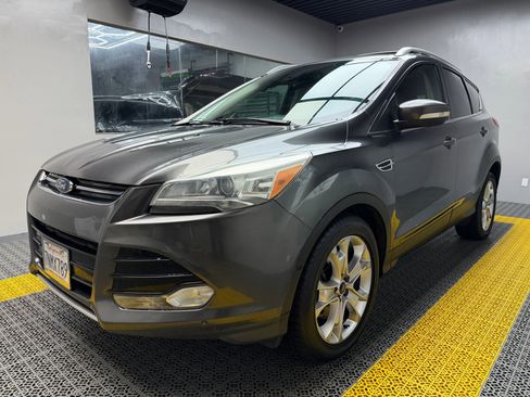 Used 2015 Ford Escape Titanium w/ Equipment Group 301A image 4