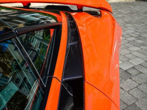 Used 2021 McLaren 765LT image 49