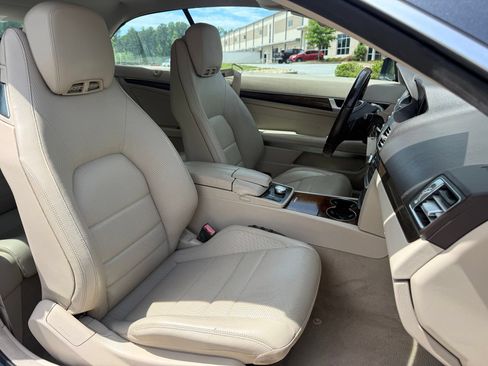 Used 2014 Mercedes-Benz E 550 Cabriolet image 36
