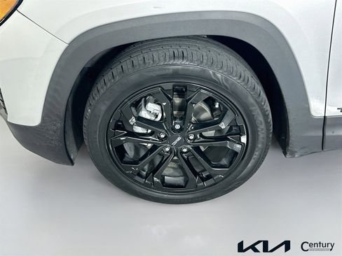 Used 2021 GMC Terrain SLE w/ Elevation Edition FWD image 28