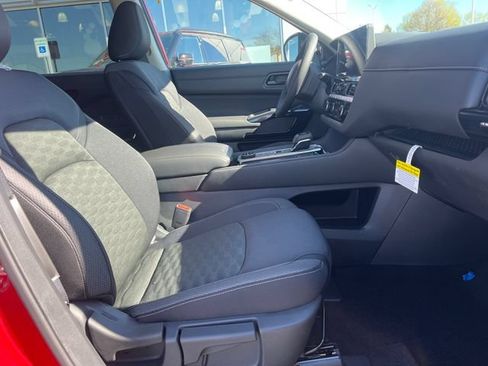 New 2026 Nissan Pathfinder SV AWD/4WD image 24
