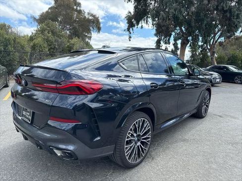 Used 2025 BMW X6 xDrive40i AWD/4WD image 3
