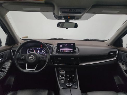 Used 2023 Nissan Rogue SV w/ SV Premium Package image 22