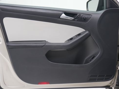 Used 2015 Volkswagen Jetta S w/ Welcome Package FWD image 13