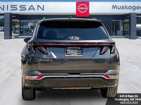 Used 2023 Hyundai Tucson SEL w/ Convenience Package FWD image 6