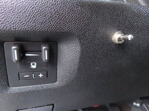 Used 2007 Chevrolet Silverado 2500 LTZ w/ Safety Package image 25