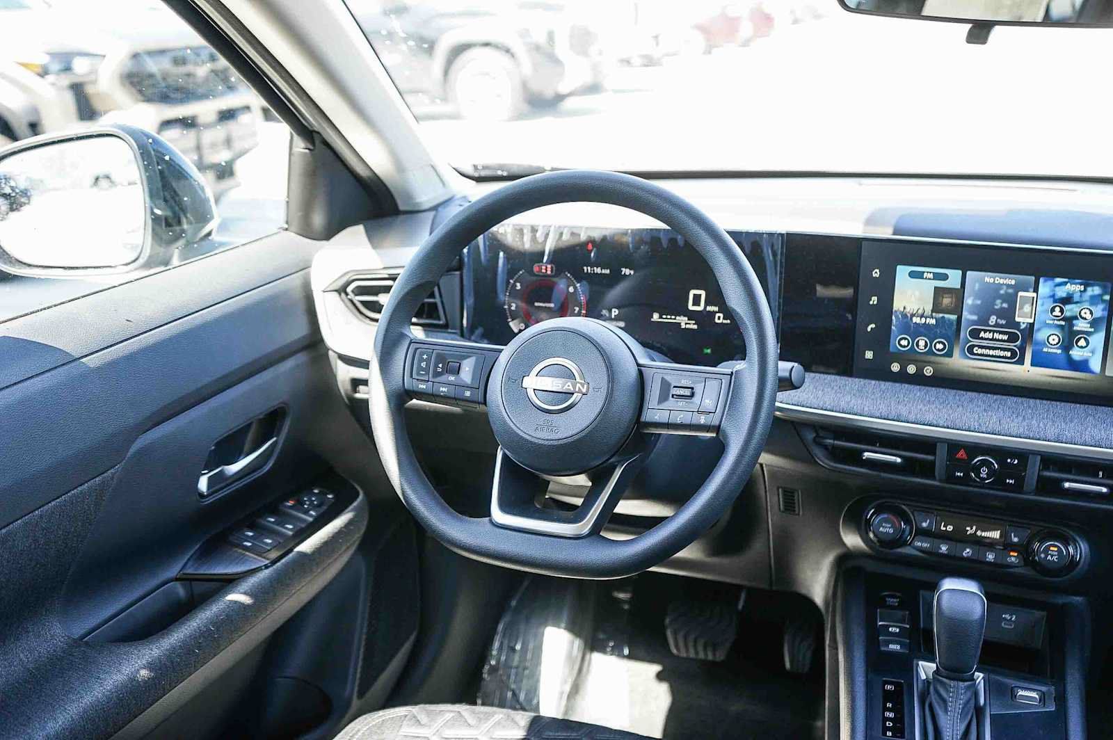New 2027 Nissan Kicks SV FWD image 17