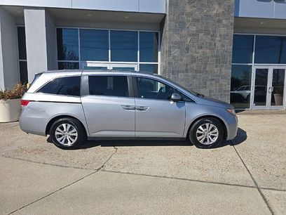 Used 2016 Honda Odyssey SE
