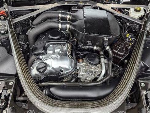 Used 2015 BMW M4 Convertible image 24