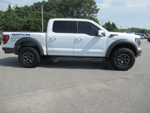 Used 2022 Ford F150 Raptor w/ Raptor 37 Performance Package AWD/4WD image 4