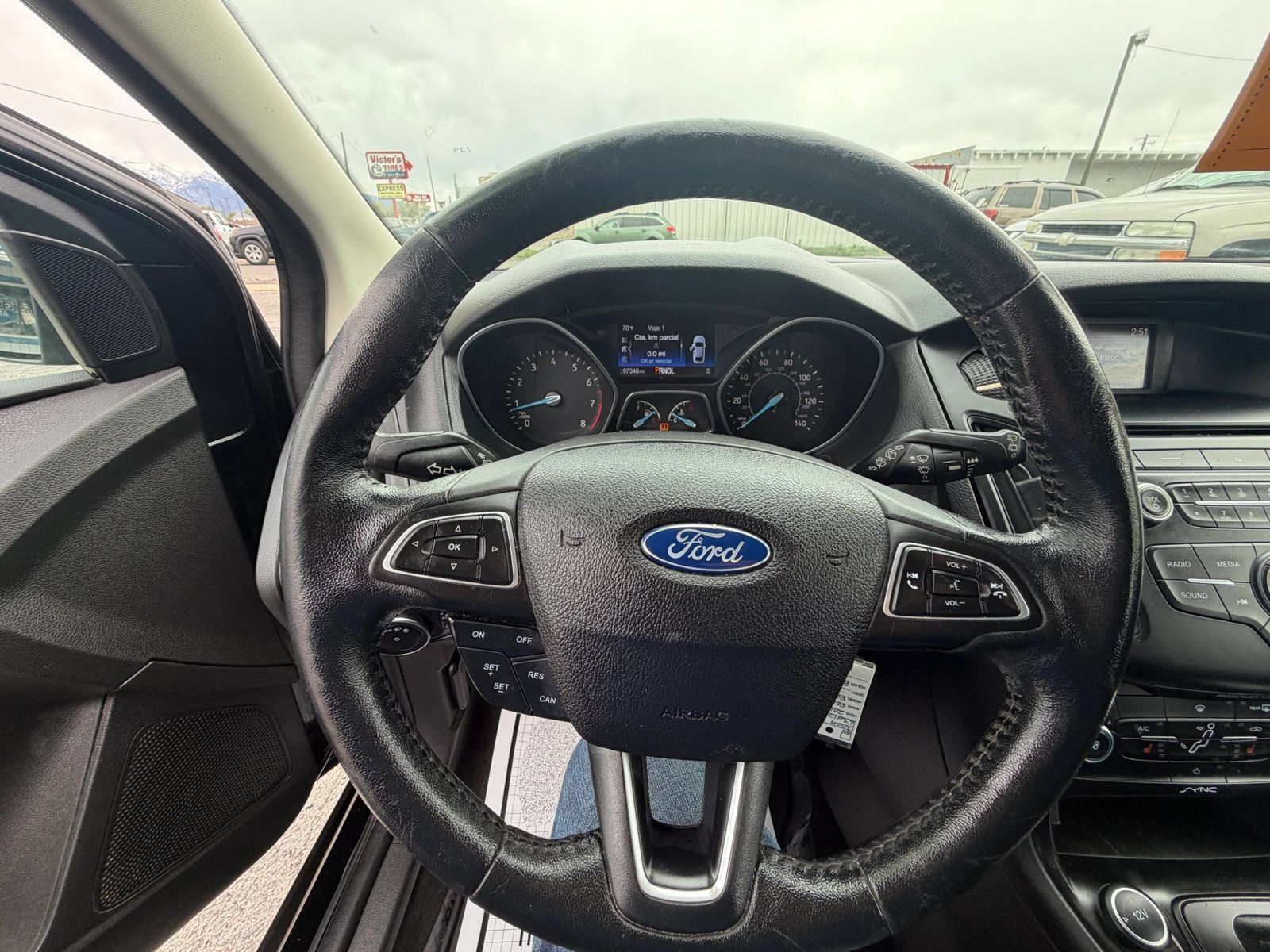 Used 2016 Ford Focus SE w/ SE Cold Weather Package FWD image 24