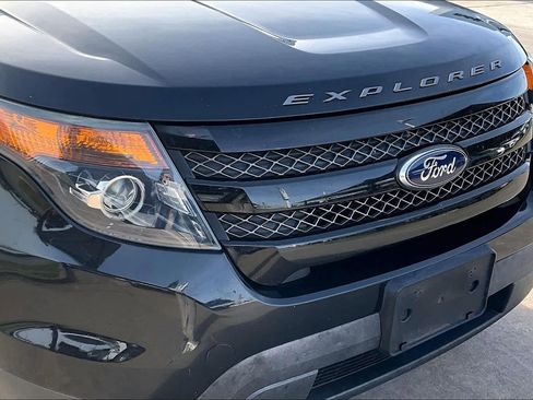 Used 2015 Ford Explorer Sport w/ Equipment Group 401A image 19