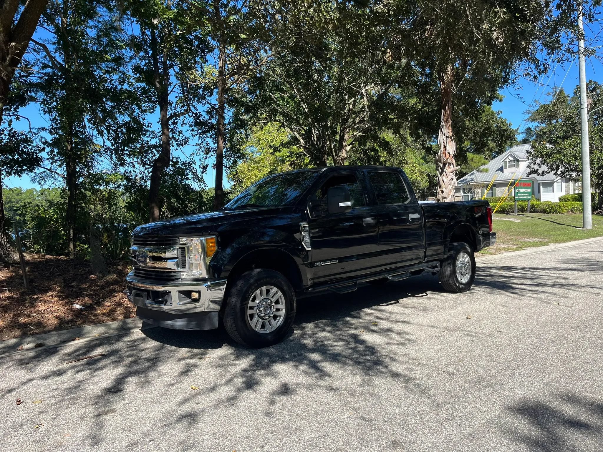 Used 2017 Ford F350 XLT w/ XLT Value Package AWD/4WD image 11